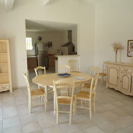 Holiday Home Villas Provencales Vakantiehuis