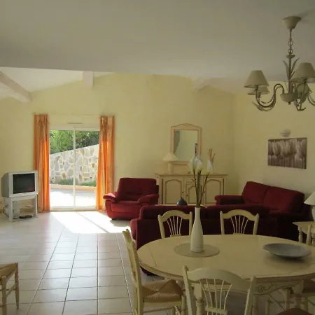 Holiday Home Villas Provencales Vakantiehuis Hyères